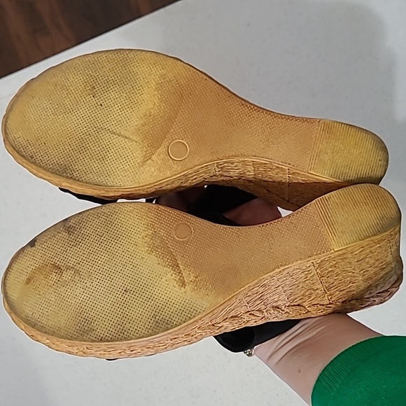 Italian Shoemakers Black Women's Wedge Sandals size 8 - Picture 9 of 11